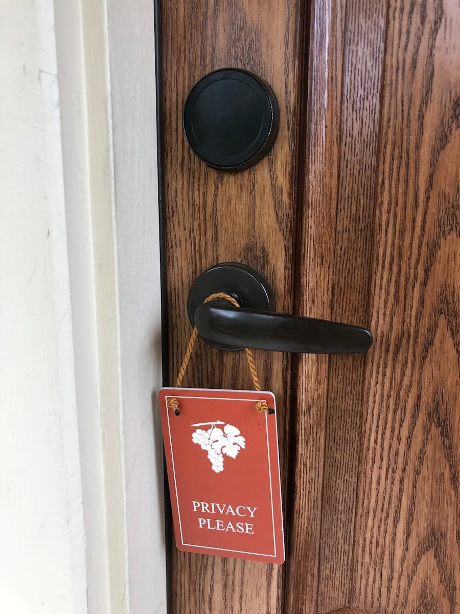 Photo "Can My Security System Alert Me if Someone is Tampering with My Smart Devices?"