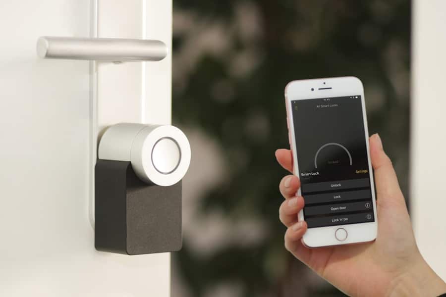 Photo "How Do I Know if My Home Security System is Compatible with My Smart Home Hub?"