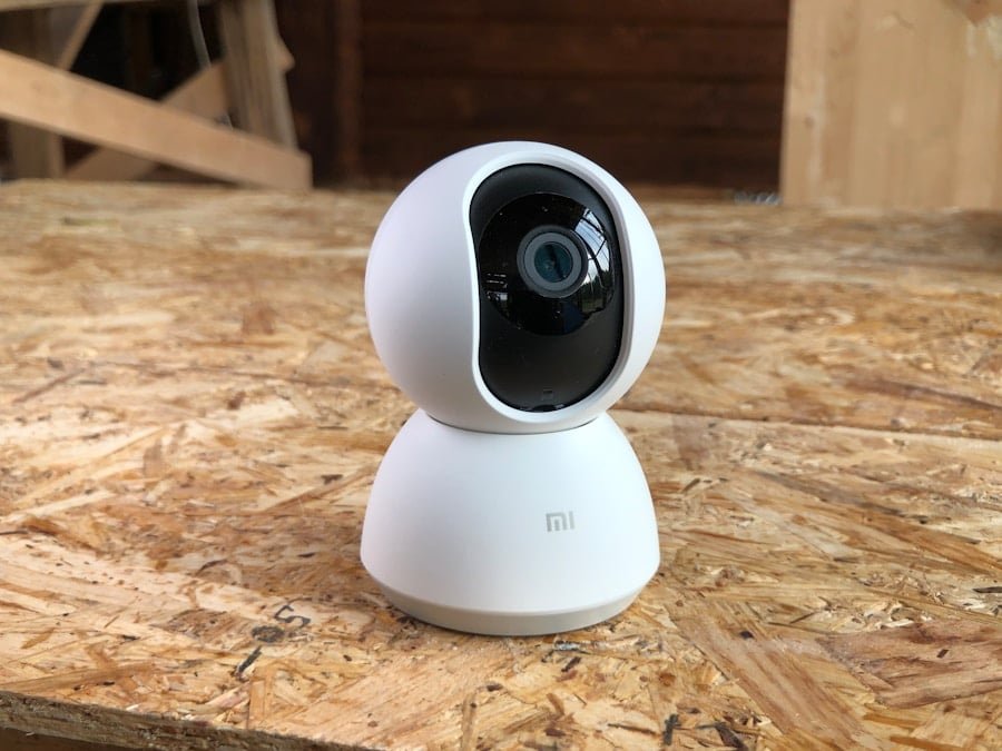 Photo "How Do I Choose the Right Security Camera for My Home?"