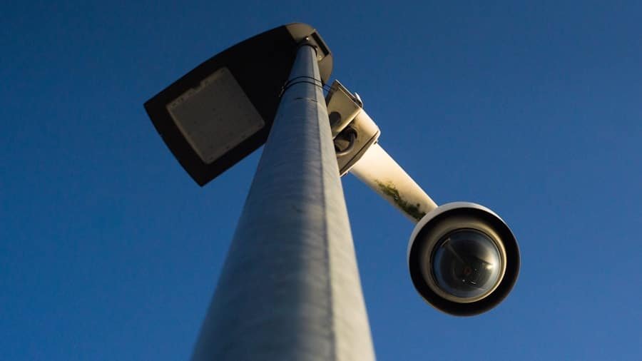 Photo "Do Security Cameras Record Continuously or Only When Triggered?"