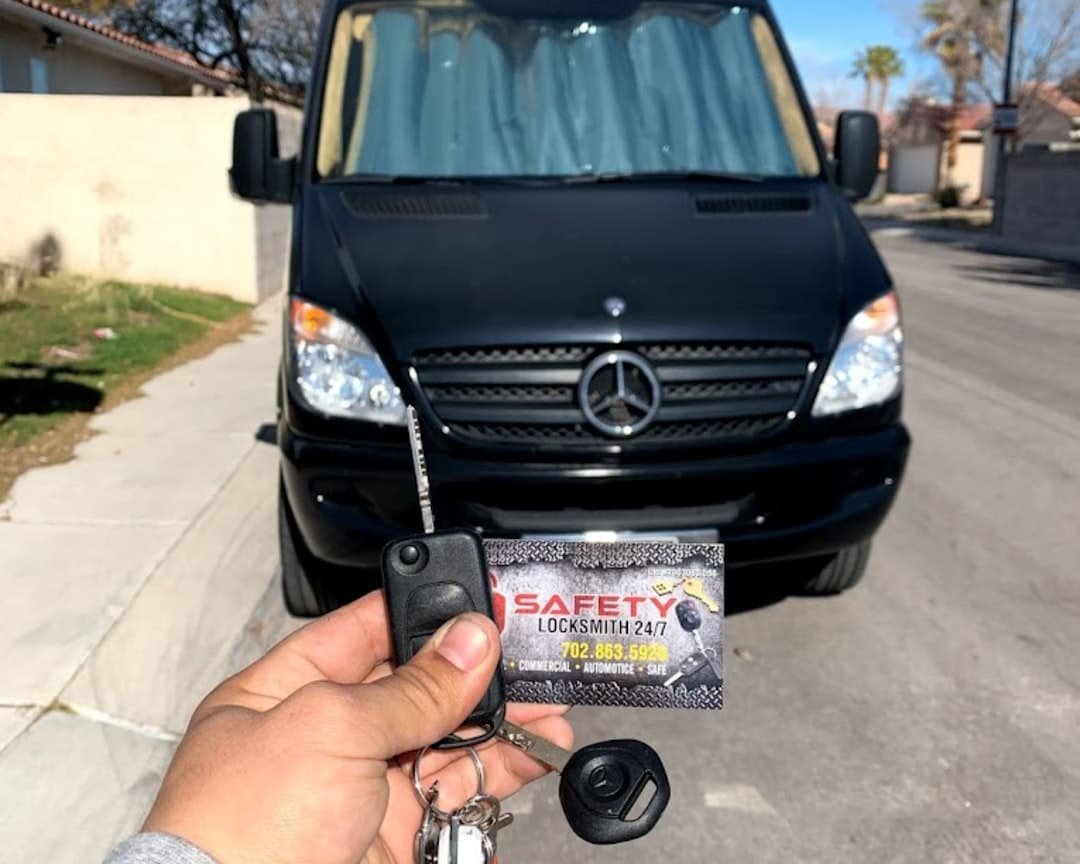 Photo Locksmiths