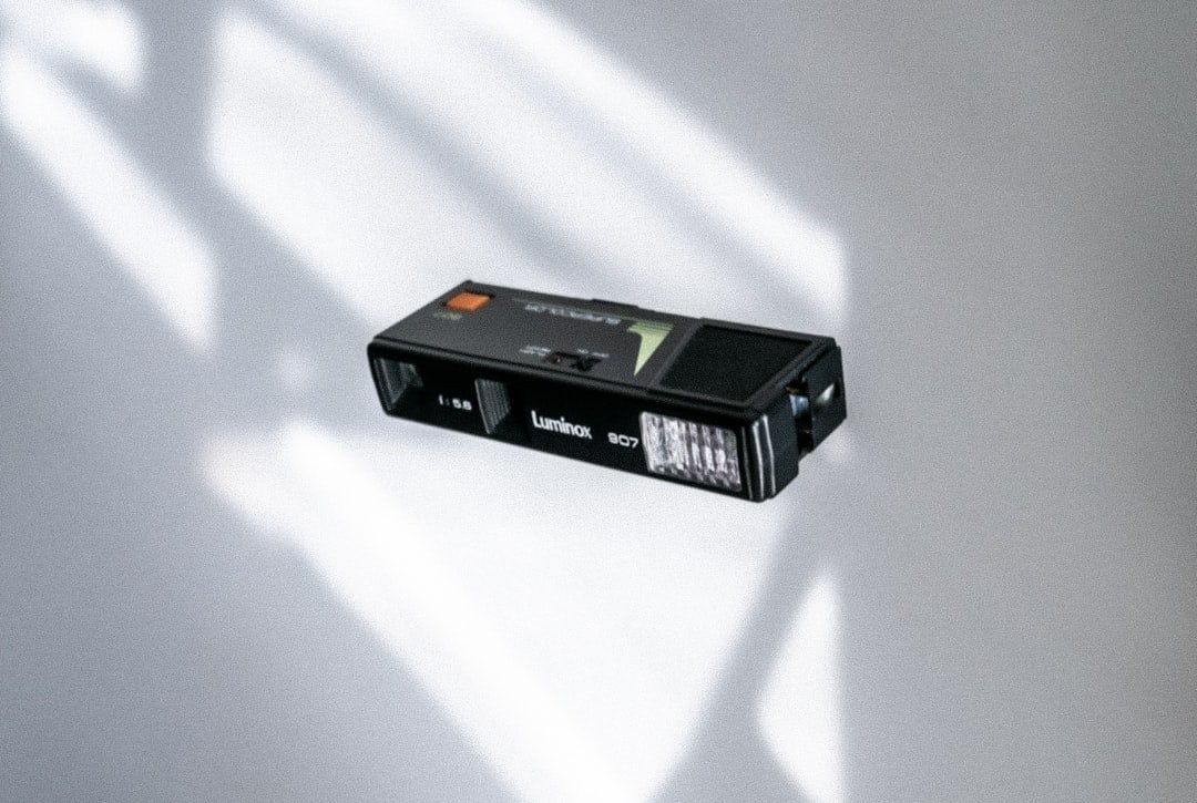 Photo Smart Home Security Systems Batteries
